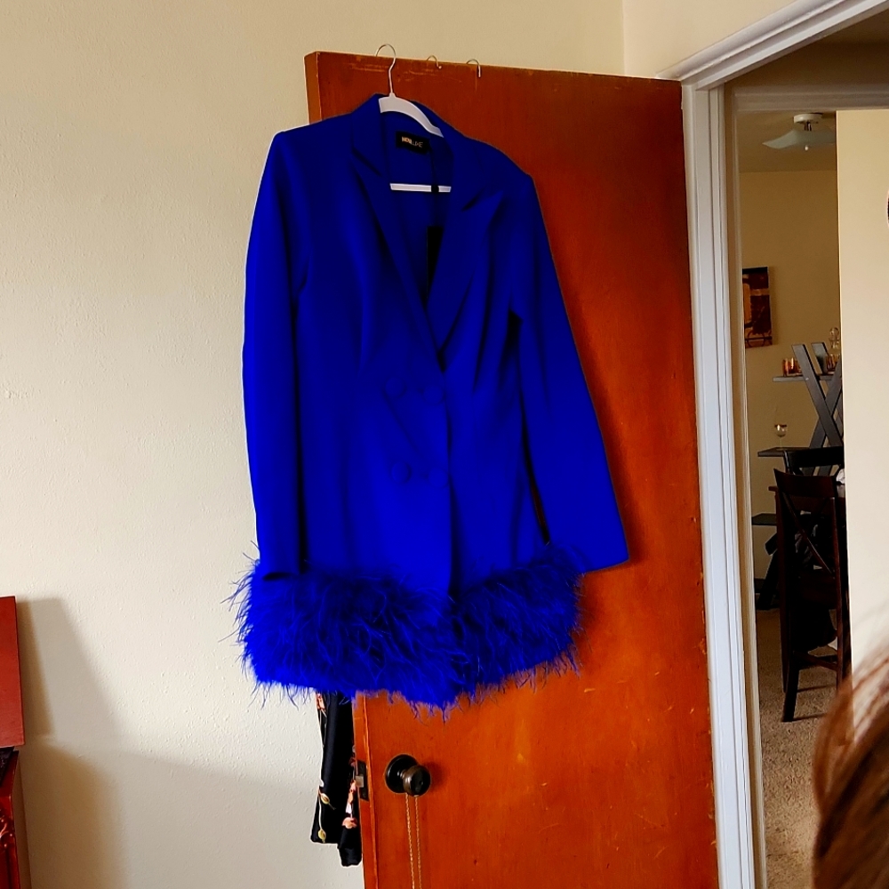 Delia feathered blazer dress. FASHION NOVA  xl blue